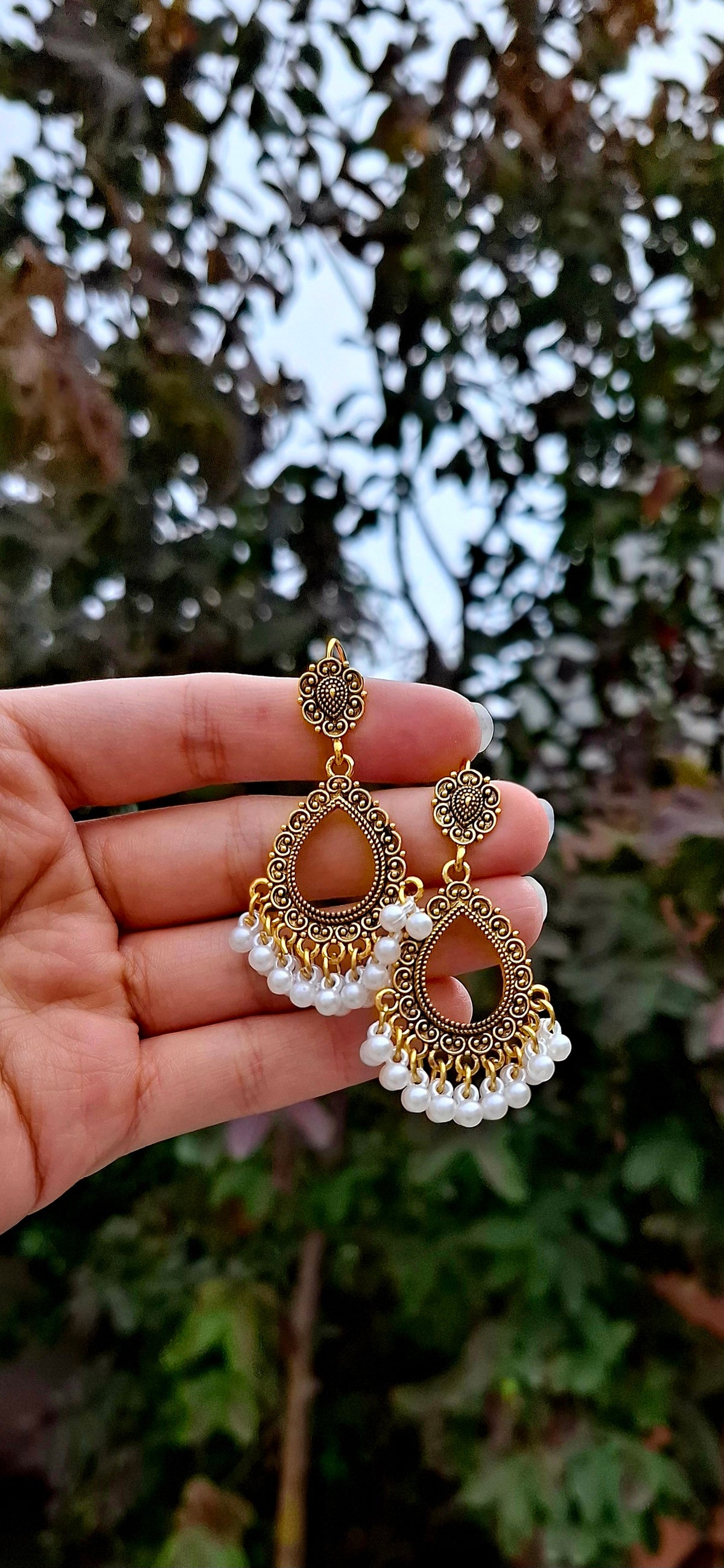 Mini tear drop jhumkay golden/ silver