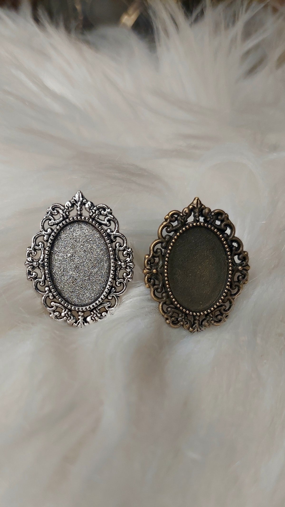 1pc crown Antique/ Oxidized Silver Plated , Bronze brass plated adjustable rings