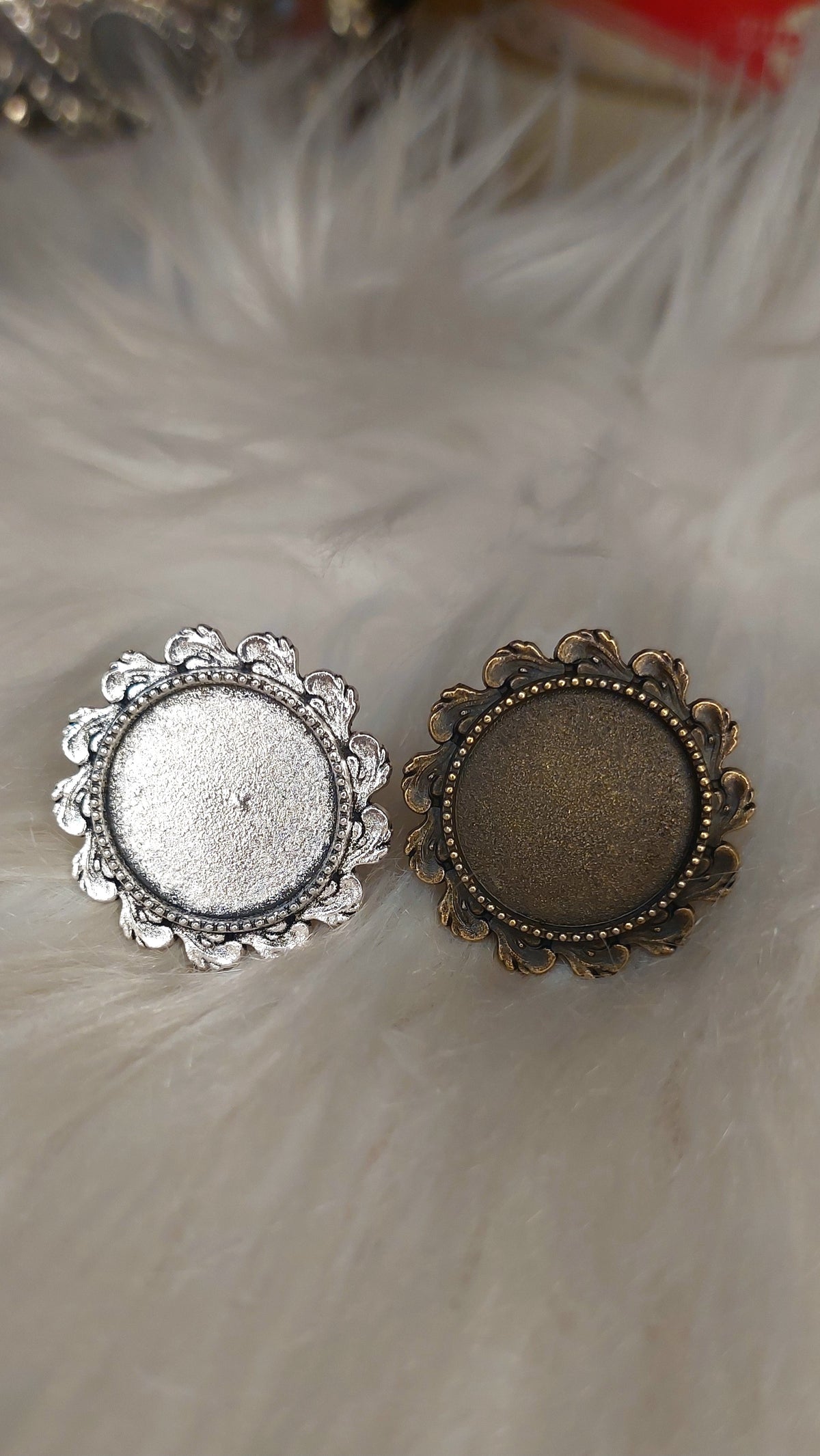 1pc round Antique/ Oxalidized Silver Plated , Bronze brass plated adjustable rings