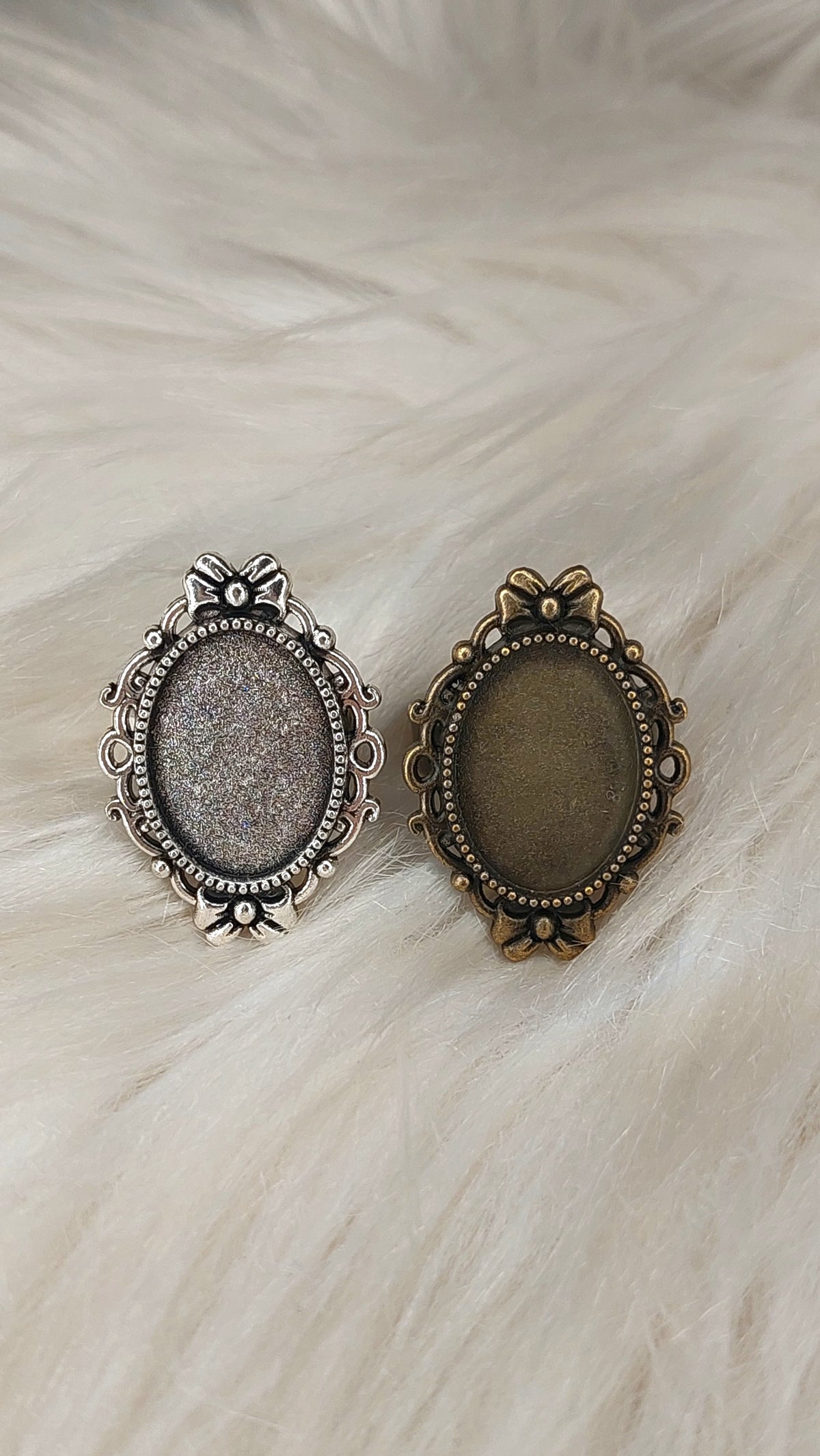 1pc bow Antique/ Oxalidized Silver Plated , Bronze Brass Plated Adjustable Ring Bases