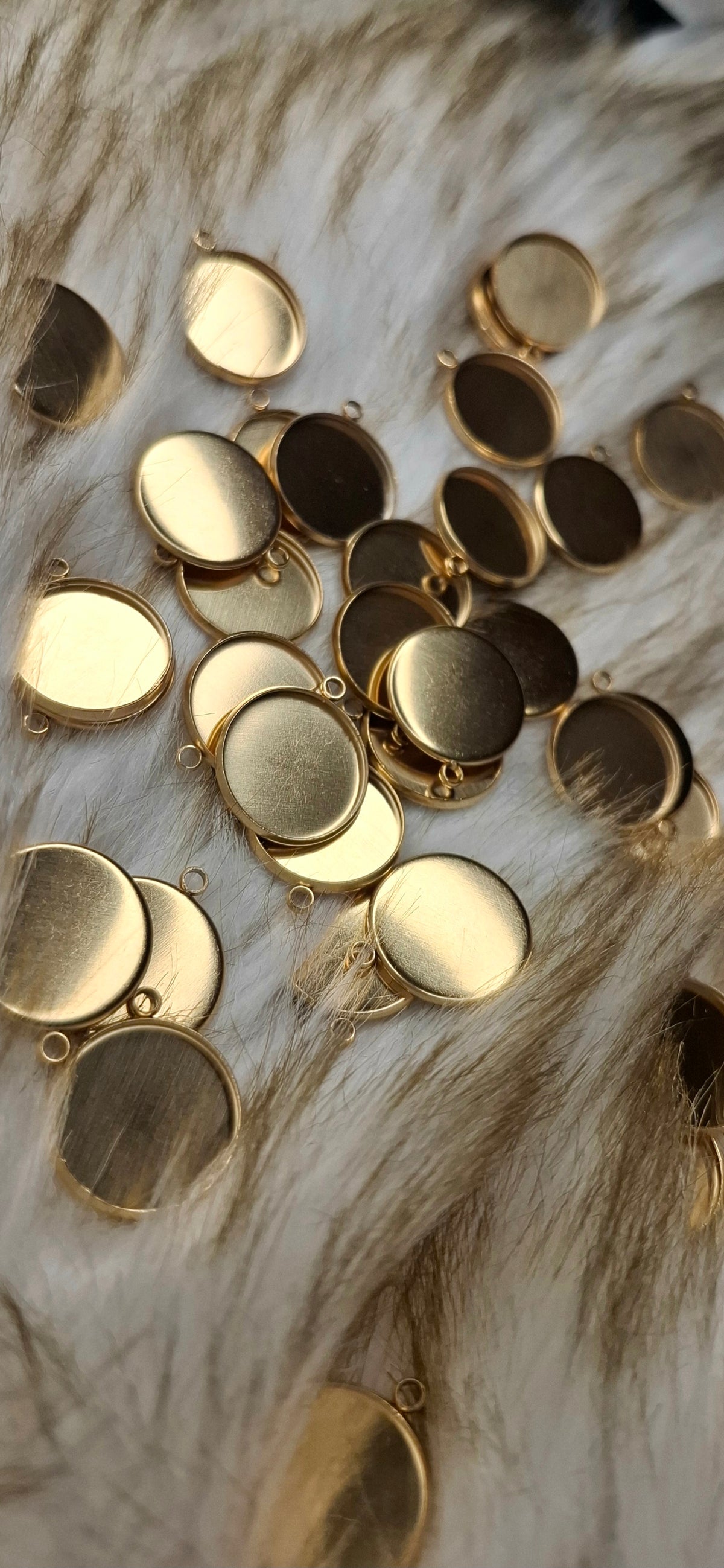 1pc stainless Steel/Gold Plated Pendant base 16mm