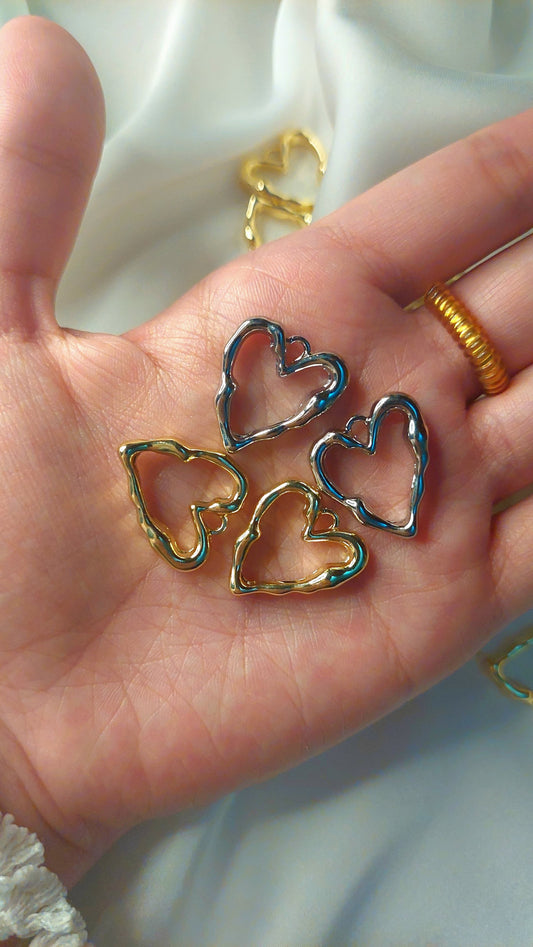 1pc High-Quality Imported Irregular Small Heart