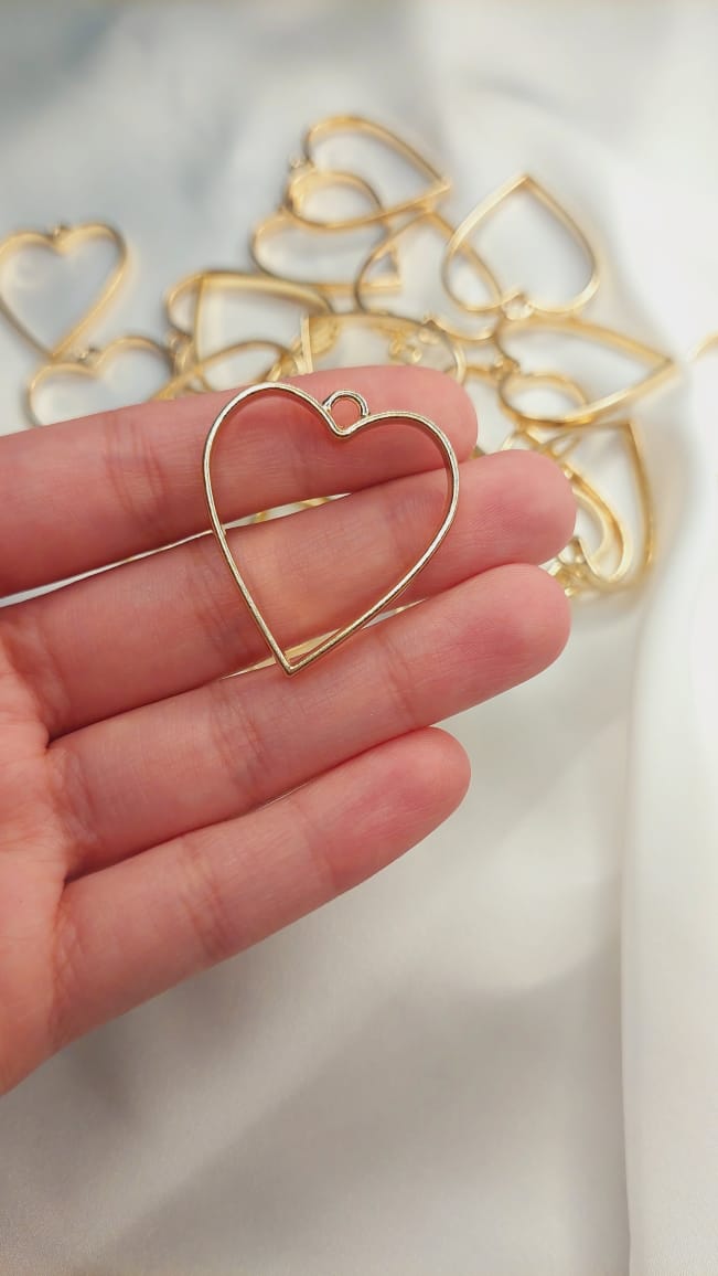 1pc Basic Hollow Metal Frame Bezels-Heart Shaped