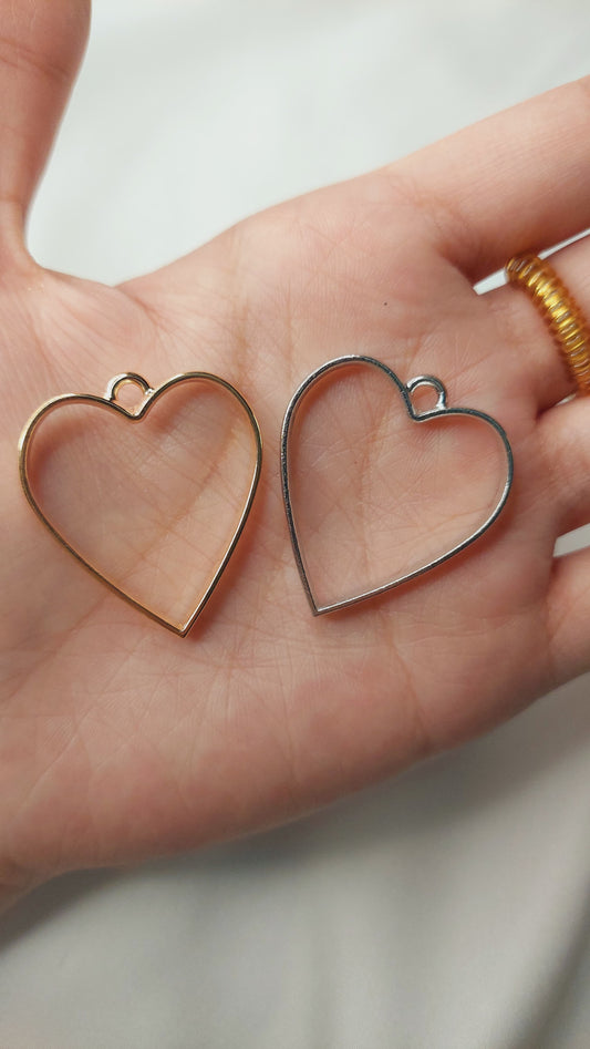 1pc Basic Hollow Metal Frame Bezels-Heart Shaped