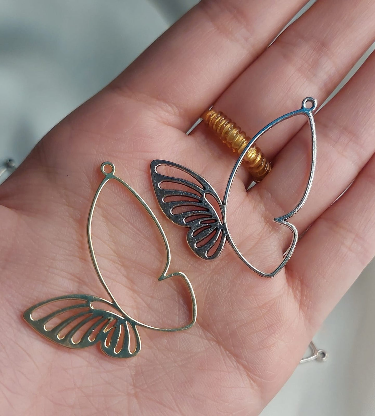 1pc, 1 Sided Hollow Butterfly Bezels / Pendants