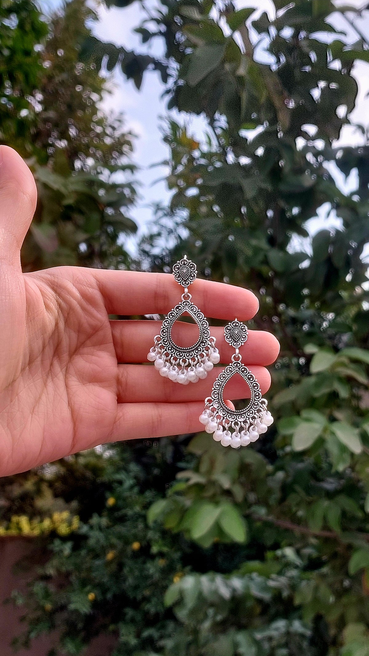 Mini tear drop jhumkay golden/ silver