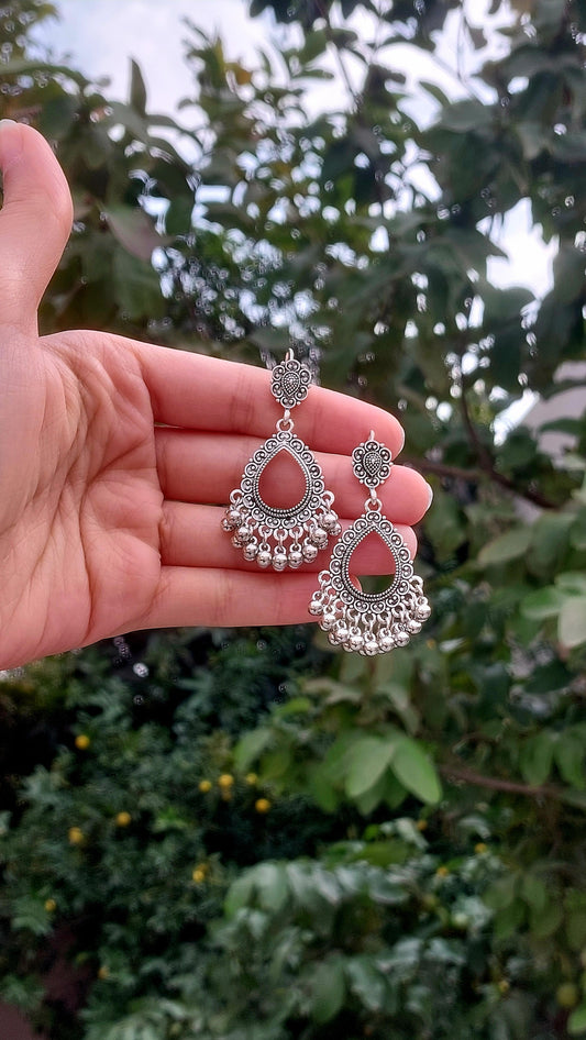 Mini tear drop jhumkay golden/ silver