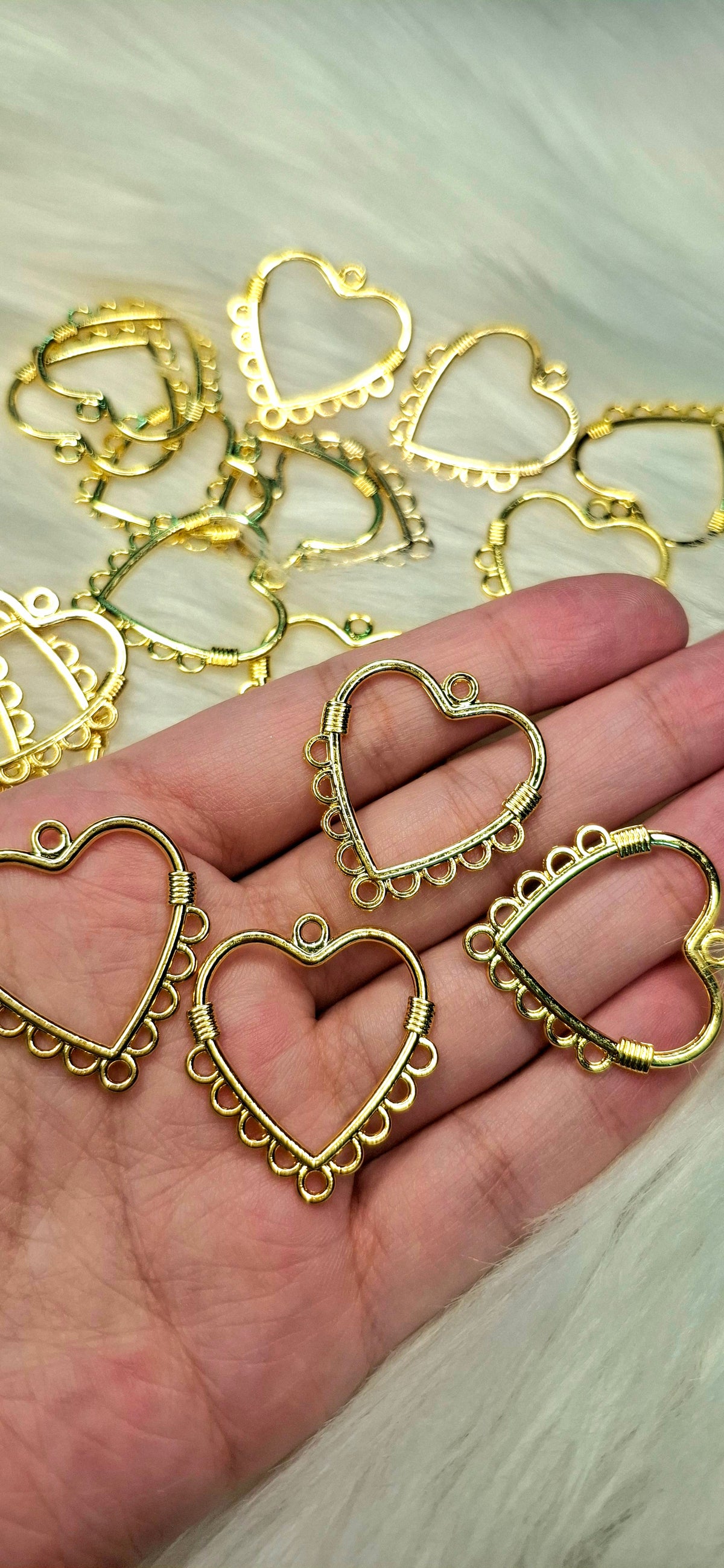 High-quality , Imported Silver/Gold Hollow Heart Chandelier Earrings Bezels,Connectors Charms Pendants for DIY Jewellery Making Accessories
